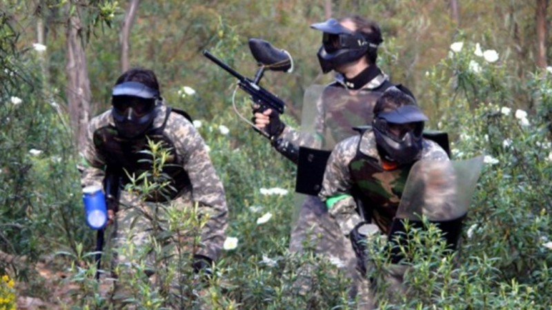 Taller de Paintball y Trabajo en Equipo